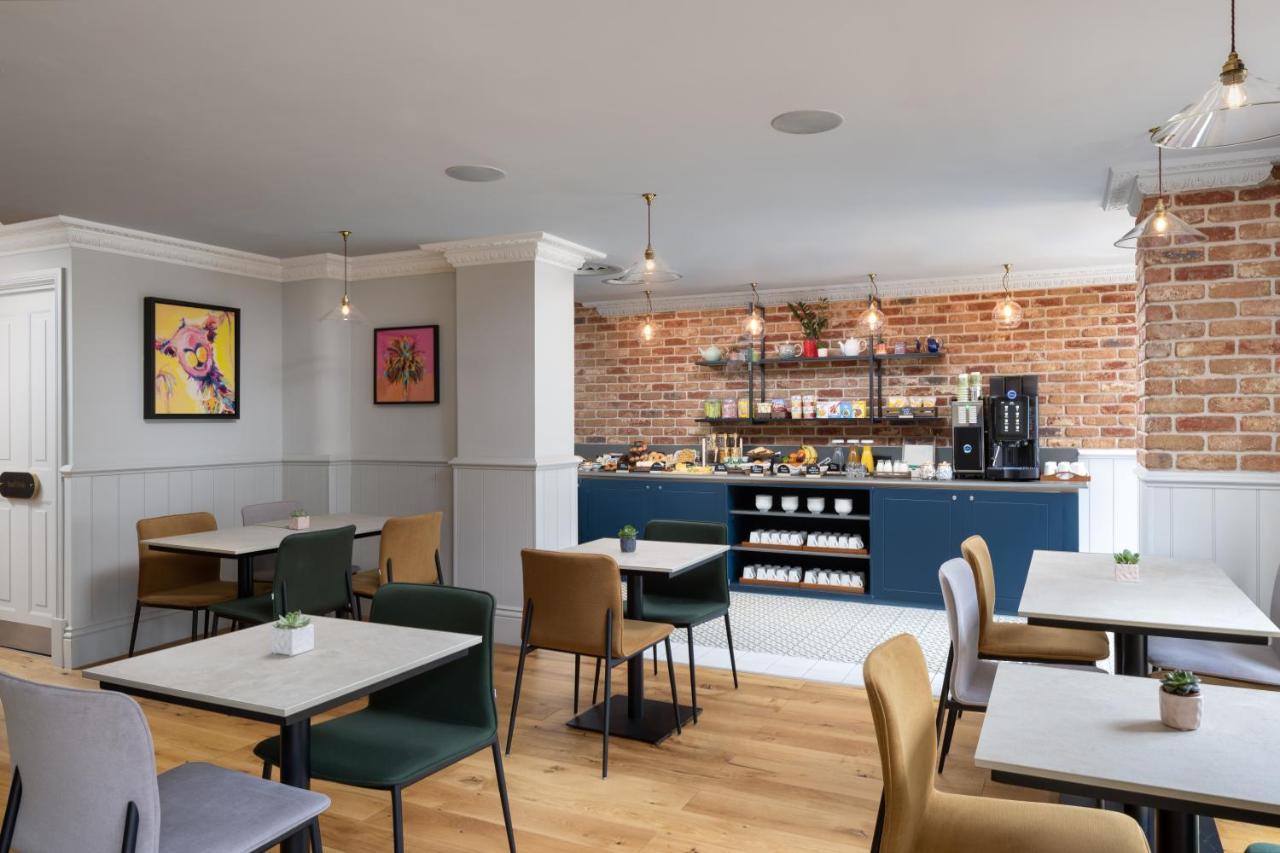 55 By Le Mirage 4* Londen