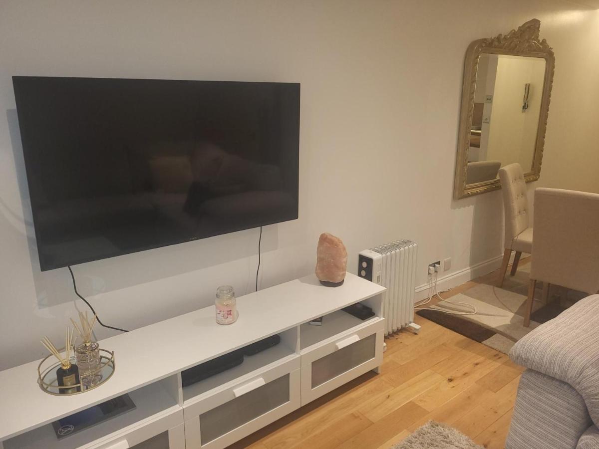 Apartment Two Bed Ground Floor - Bermondsey