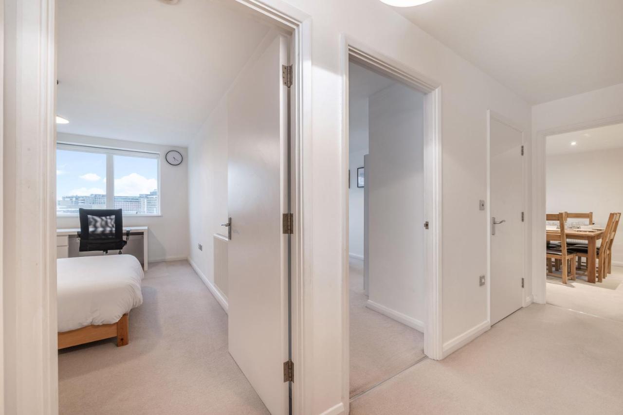 West Collection, Holland Park, Earls Court Apartamento