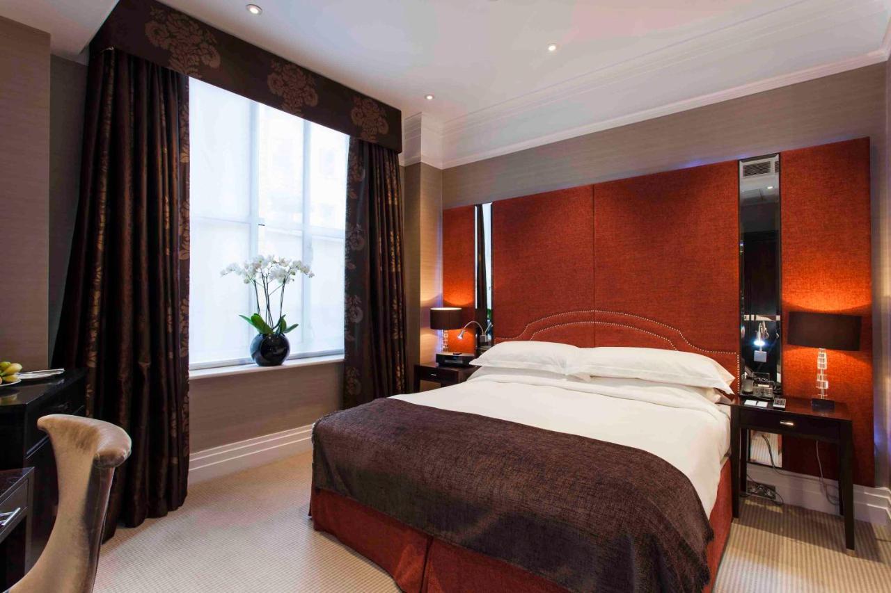 The Capital Hotel, & Townhouse Hotel Londen