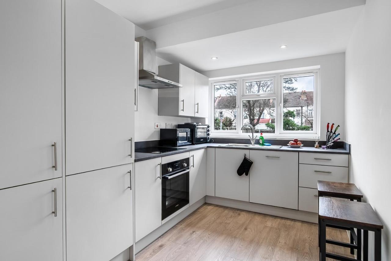 Apartamento Modern Studio In Wembley Londres