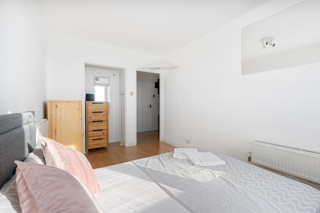 Apartment Beautiful Richmond Park Views & London