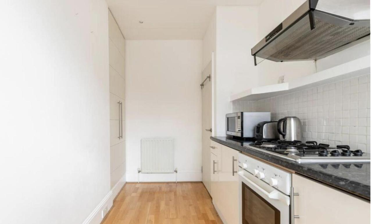 Earl's Court One Bedroom Flat Apartamento *
