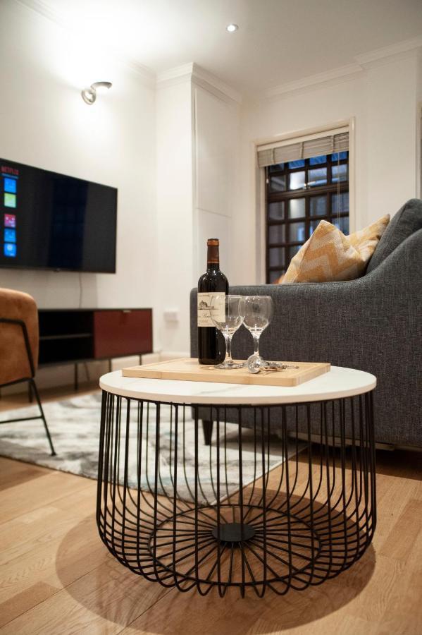 Apartment Spacious & Unique Flat In Hoxton - 2 Bed