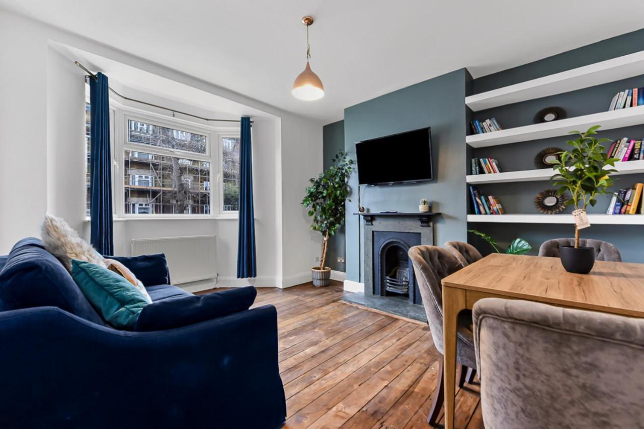Apartment Leafy Oasis Wandsworth Chic Pad London