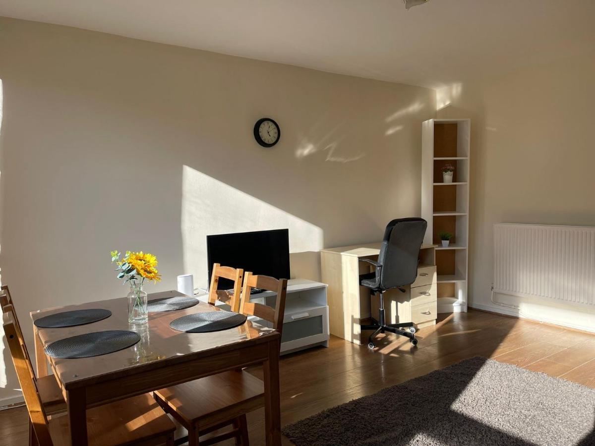 2-bedroom Flat In Regents Park-euston-camden *