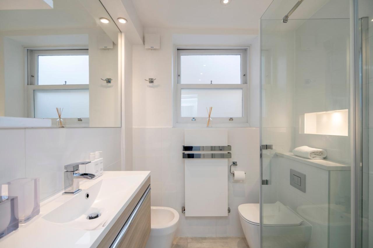 Outstanding 2br Ground Floor Flat In Earl's Court Appartement *