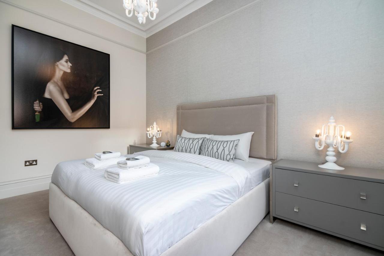 Outstanding 2br Ground Floor Flat In Earl's Court * Londen