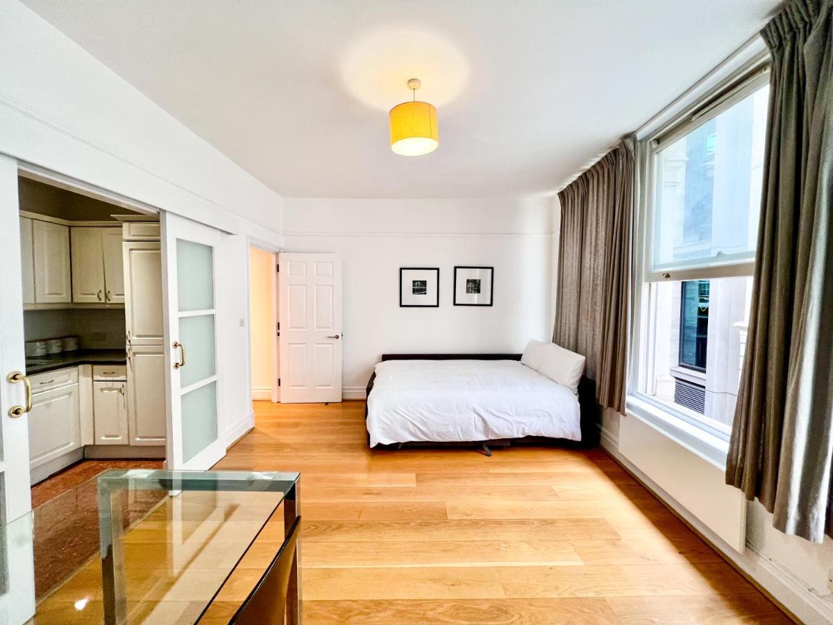 Deluxe Entire Between Covent Garden And St Pauls Cathedral Apartment London