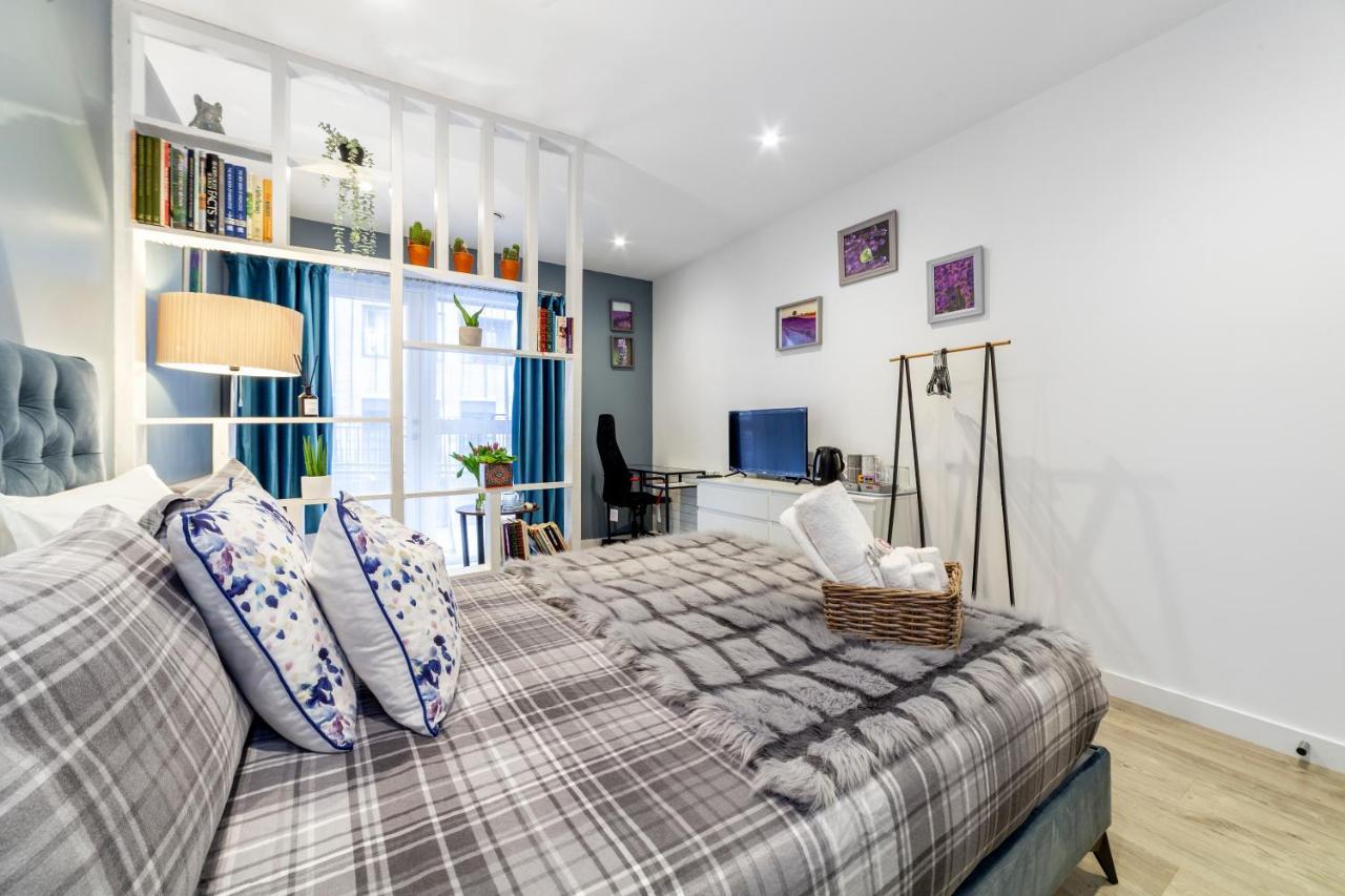 Habitación en casa particular Private Double Bd With Optional Balcony, 15 Mins To Cc