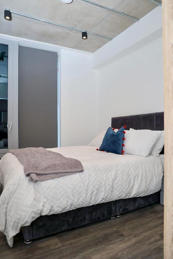 Exclusive Apartment *