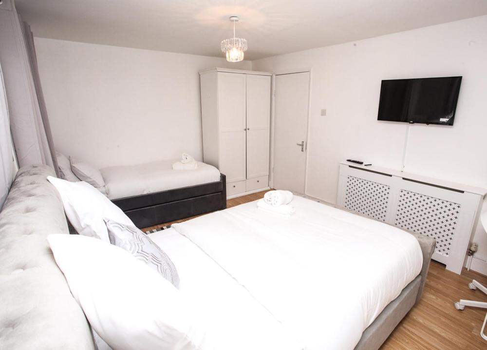 Apartamento Newly Refurbished 3 Bedroom House Close To Central