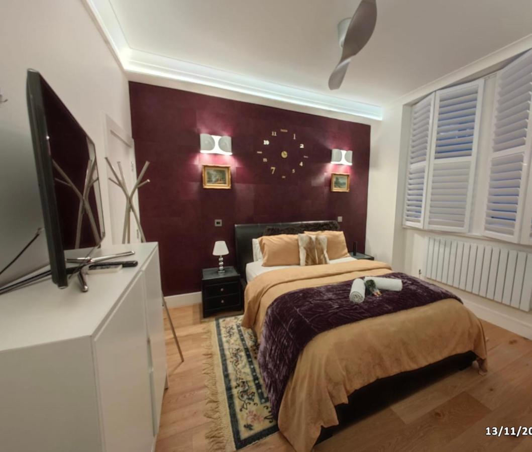 Apartment Cosy With 2 Bedrooms