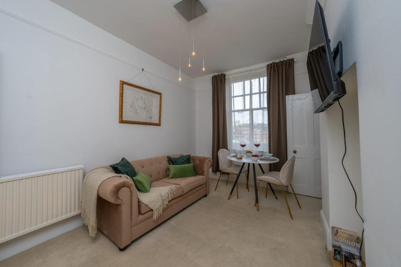 Trustay Westminster Apartment