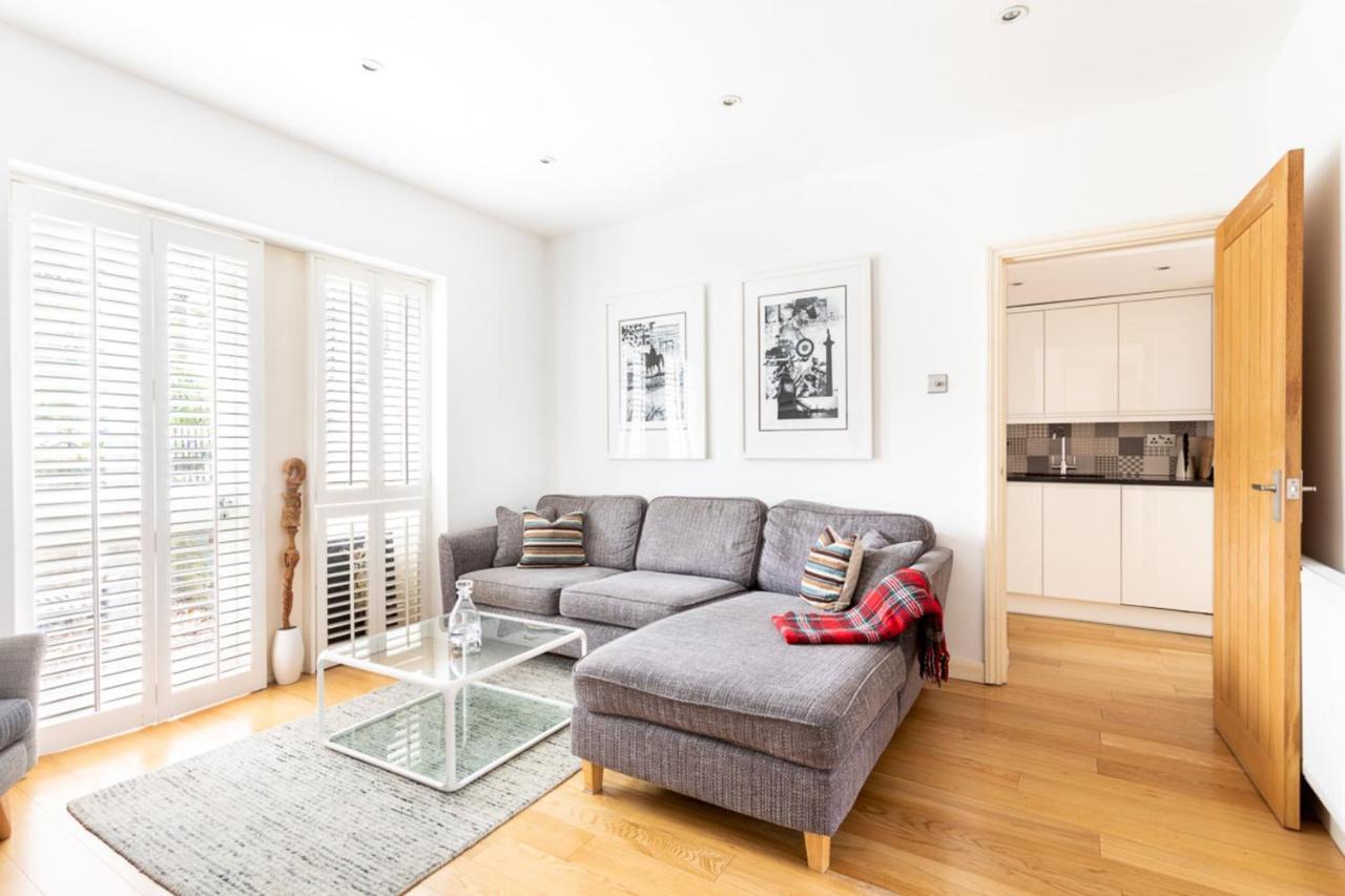 Cosy Oval * Londen
