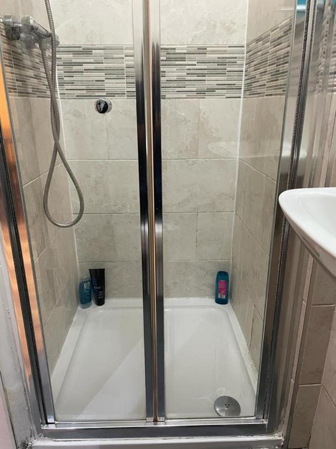 Anazing 2 - North East - Chingford Apartamento
