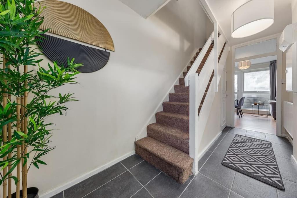 Hyde Park 4 Bedroom Superior Apartment London