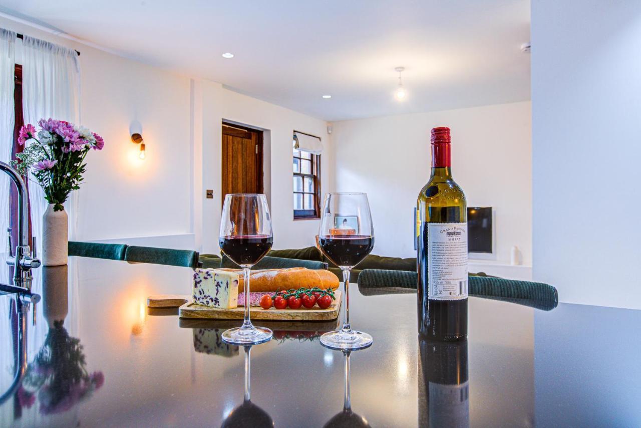 Apartment Beautiful 3-bedroom House Just Minutes From Queen's Park Tube