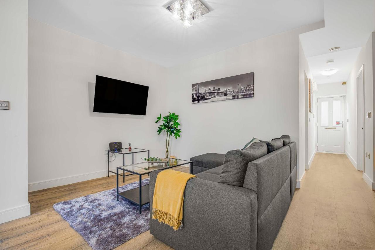 Appartement Stylish Two Bedroom By Direct2hosts Short Lets West Oasis With Workspace & Long *