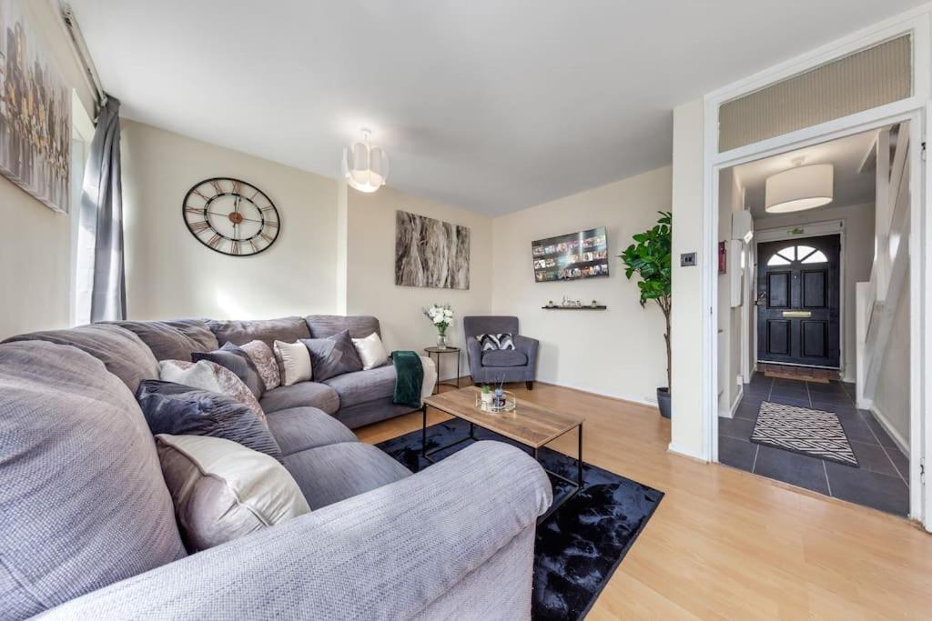 Apartment Hyde Park 4 Bedroom Superior *