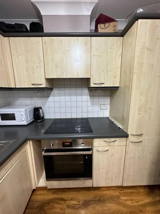 Apartment A 2 Standard Bedrooms Flat *