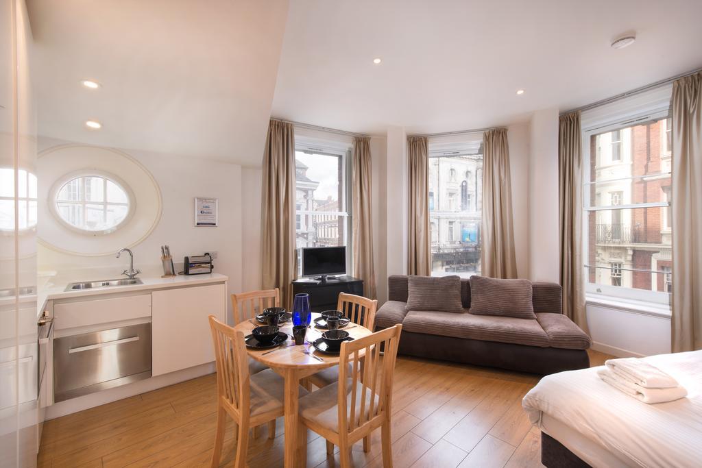 My Piccadilly Circus Apartment