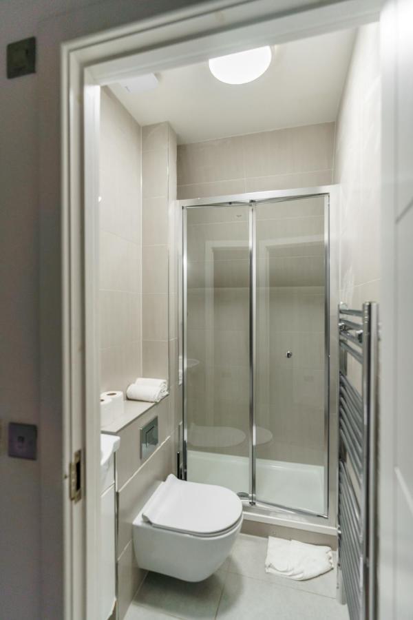 Apartment Floor High Street Kensington London
