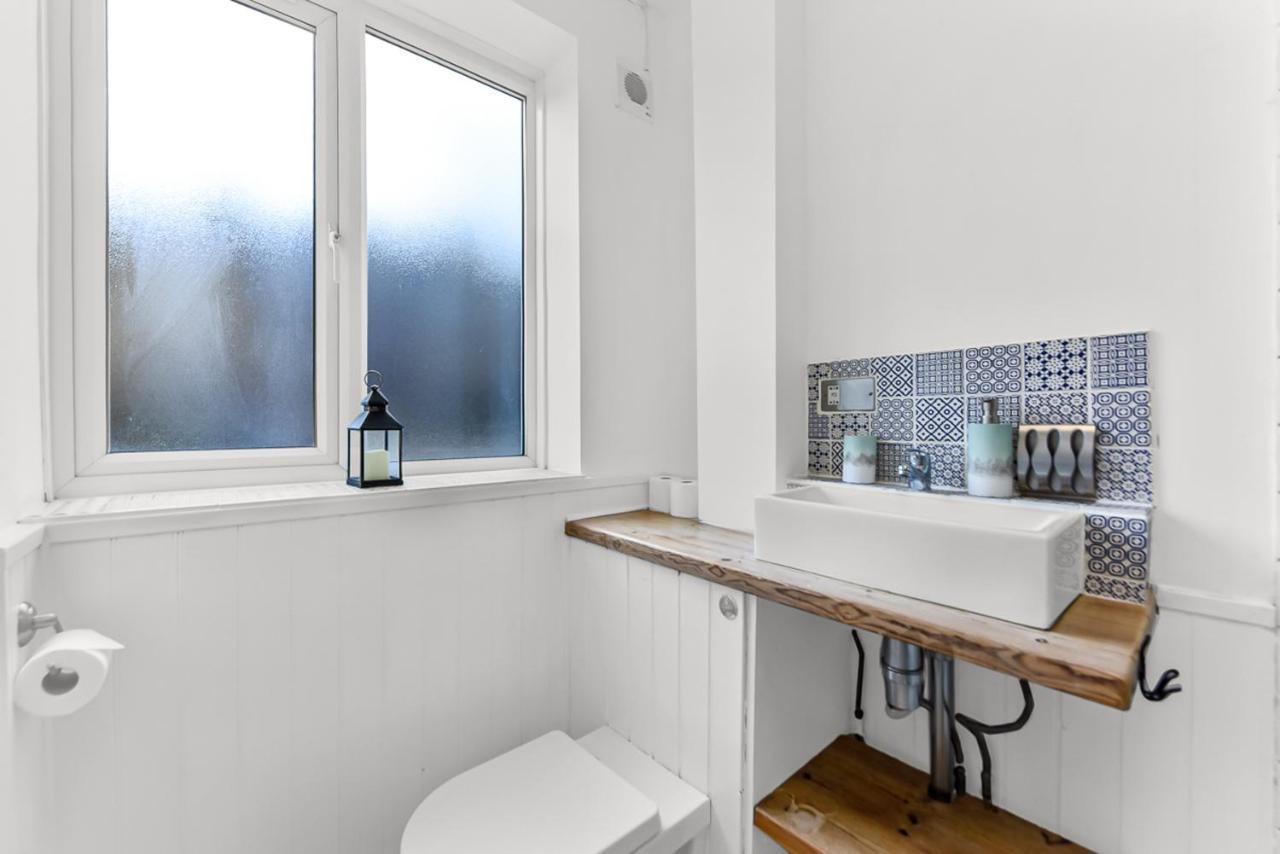 Leafy Oasis Wandsworth Chic Pad Apartment