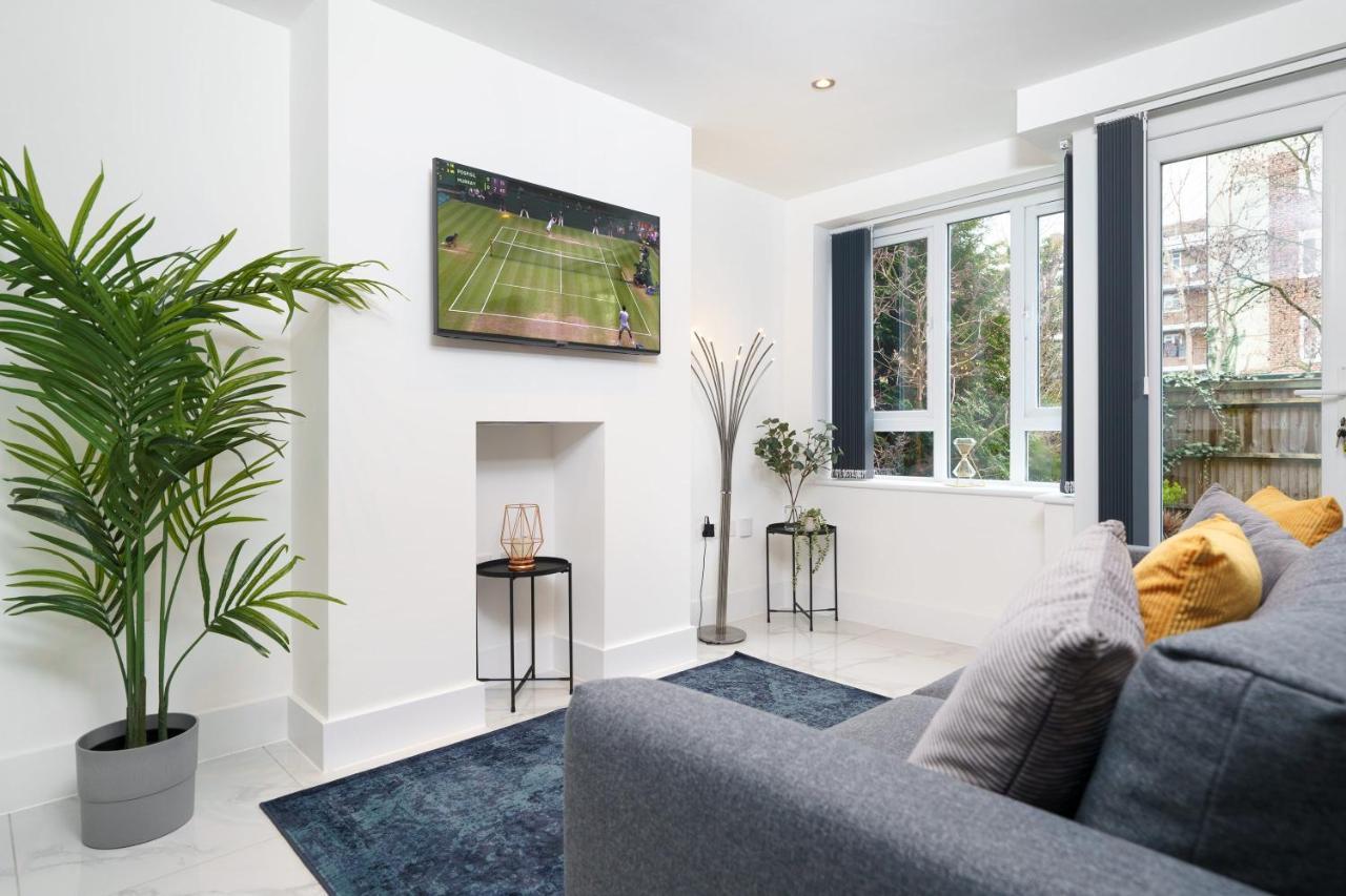Apartment Boutique Flat Near O2 & Excel