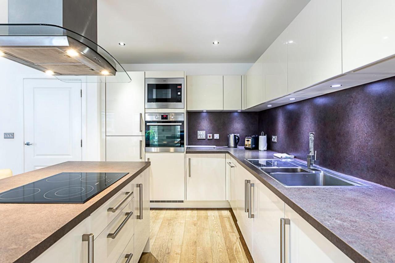Beautiful Open Plan Garden Flat