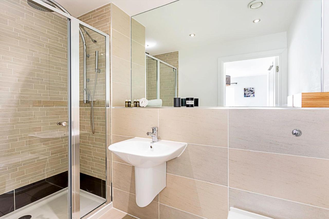 Beautiful Open Plan Garden Flat Apartment