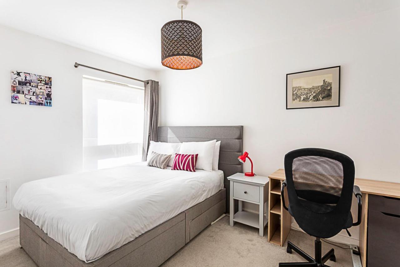 Beautiful Open Plan Garden Flat London