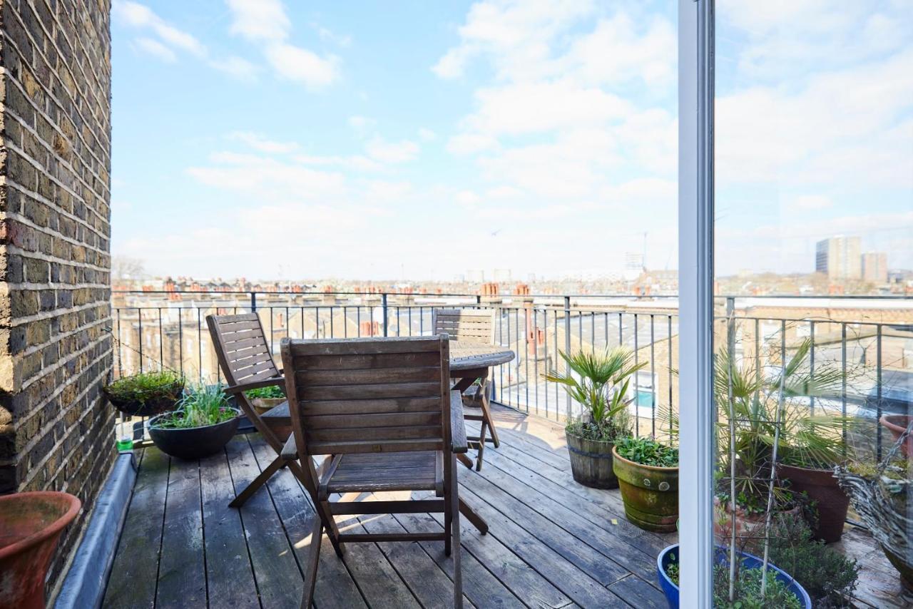 The Walterton Sanctuary - Bright 3bdr Flat London