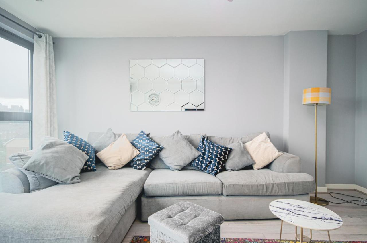 Stylish Close To Bridge Appartement Londen