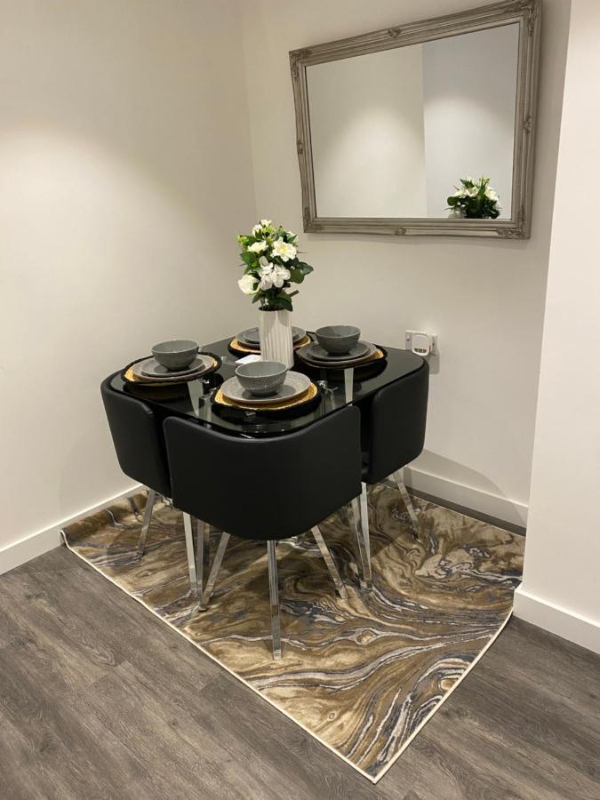 Exclusive Apartment *
