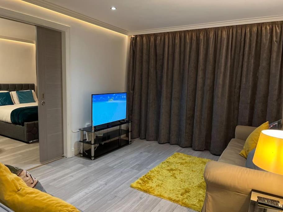 Regent House Apartment *