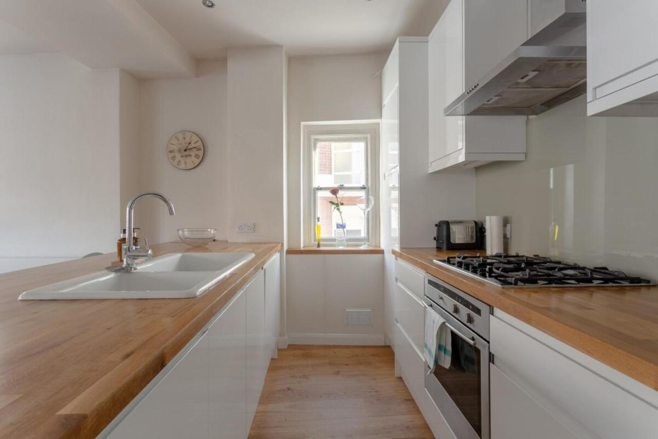 Fantastic 2 Bedroom In Appartement *