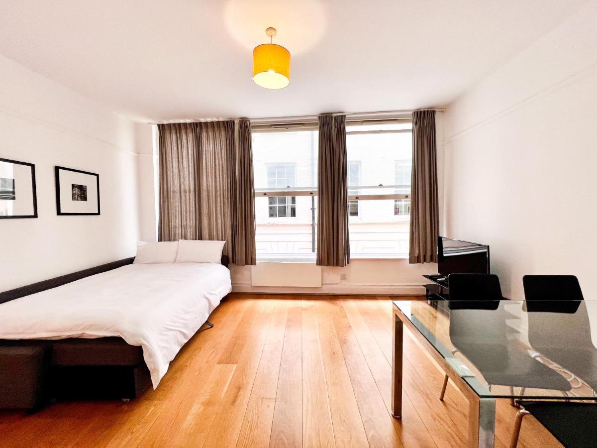 Deluxe Entire Between Covent Garden And St Pauls Cathedral Apartment London