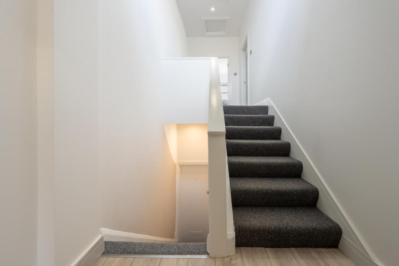 Modern Split Level 2br Spacious Maida Vale * Londen