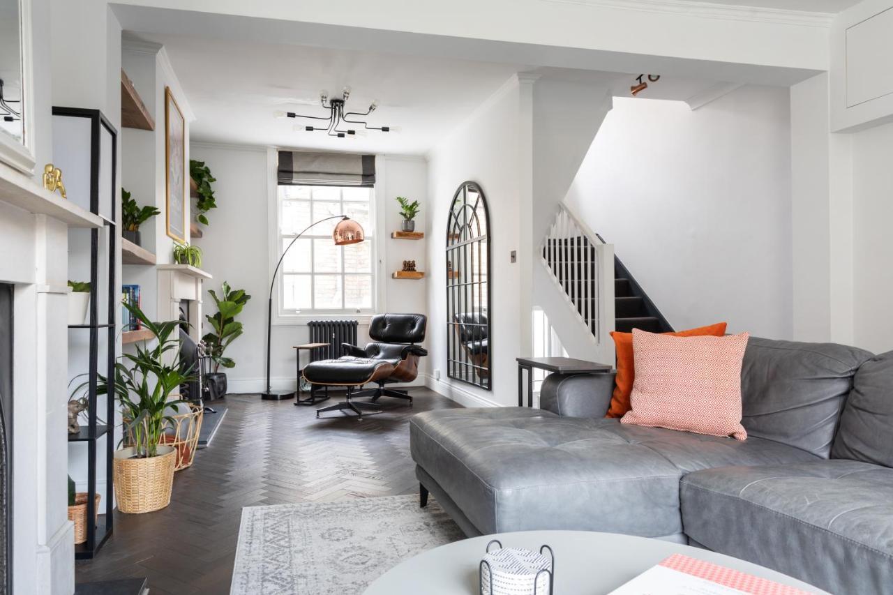 Stunning Townhouse With Large Roof Terrace * London