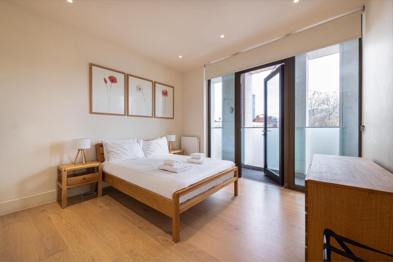 Staylux Waterloo * London