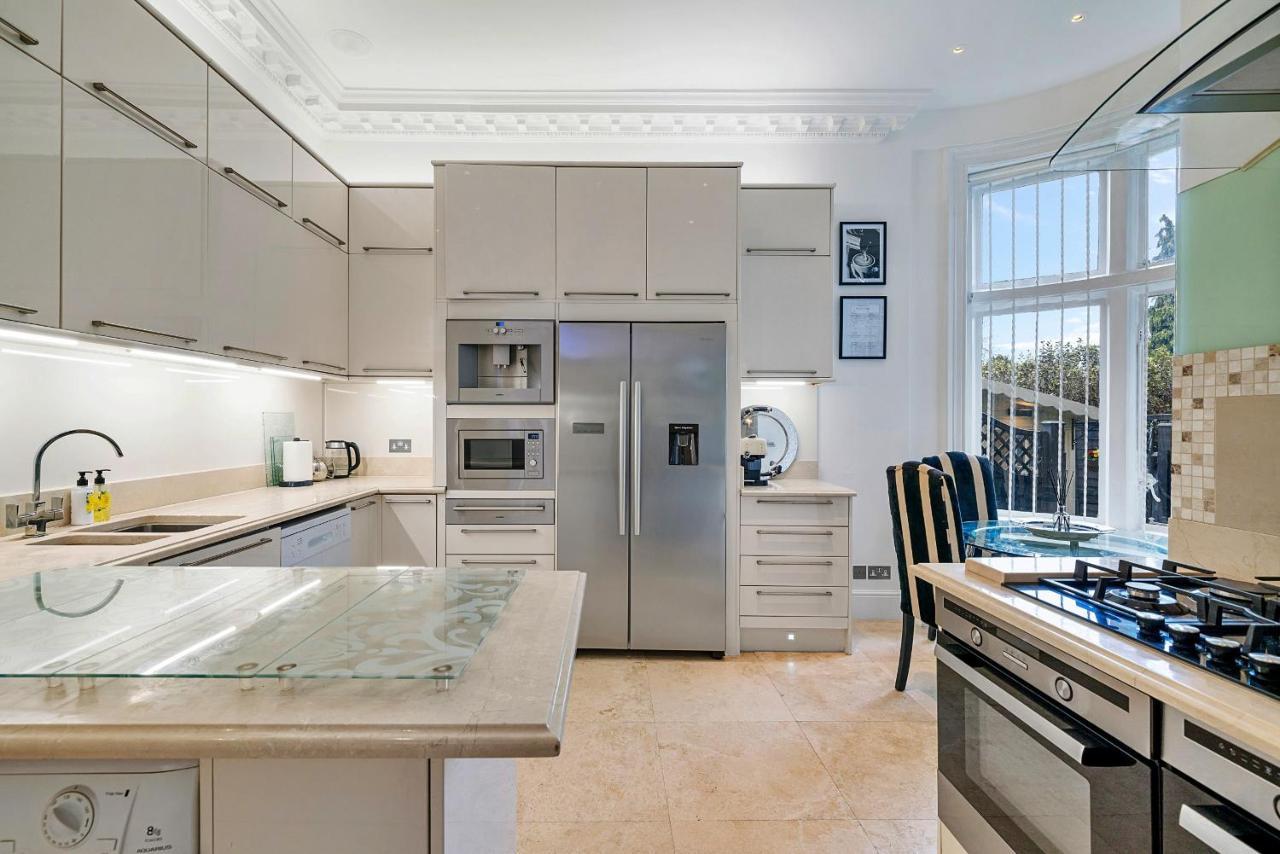 Finest Retreats - Hampstead * London