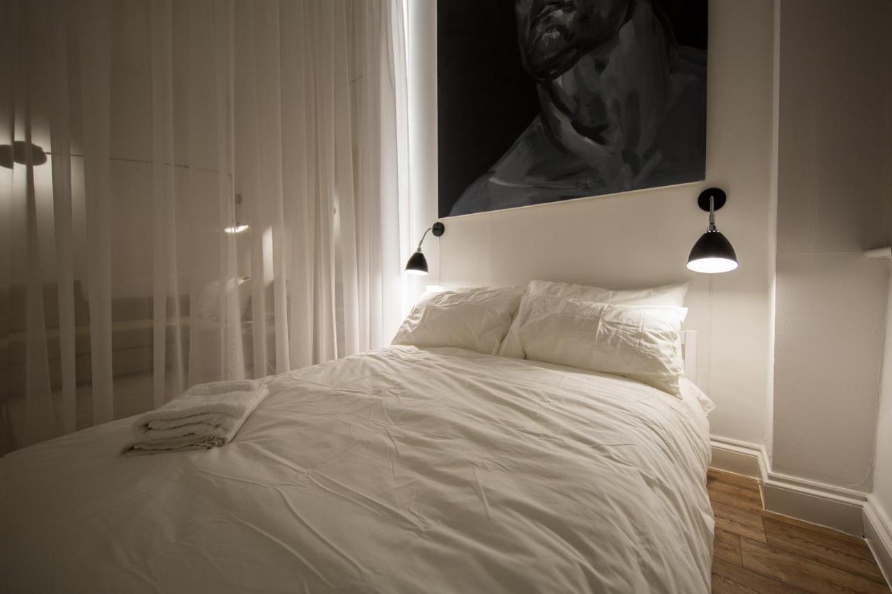 Apartamento St. Lukes View, Shoreditch, By The Design Traveller Londres