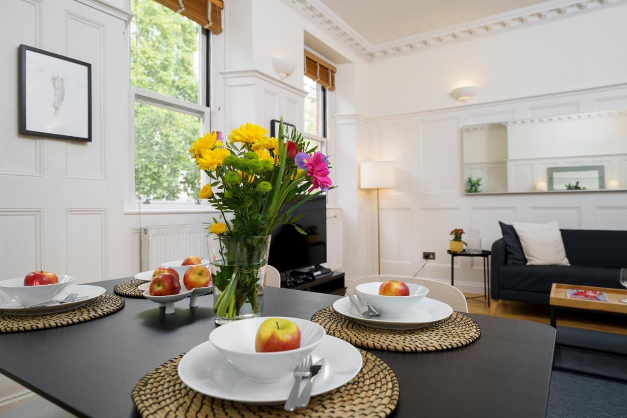 2 Bedr, 3 Beds, 1 Bath Thames, Trafalgar Sq Appartement Londen