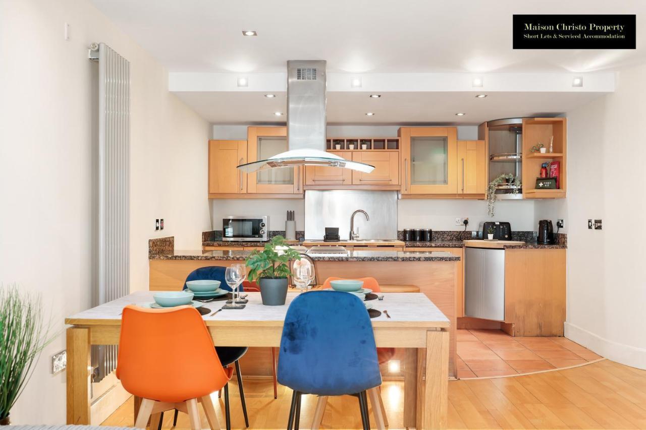 Maison Christo Serviced Apartment: Extended In Canary Wharf London