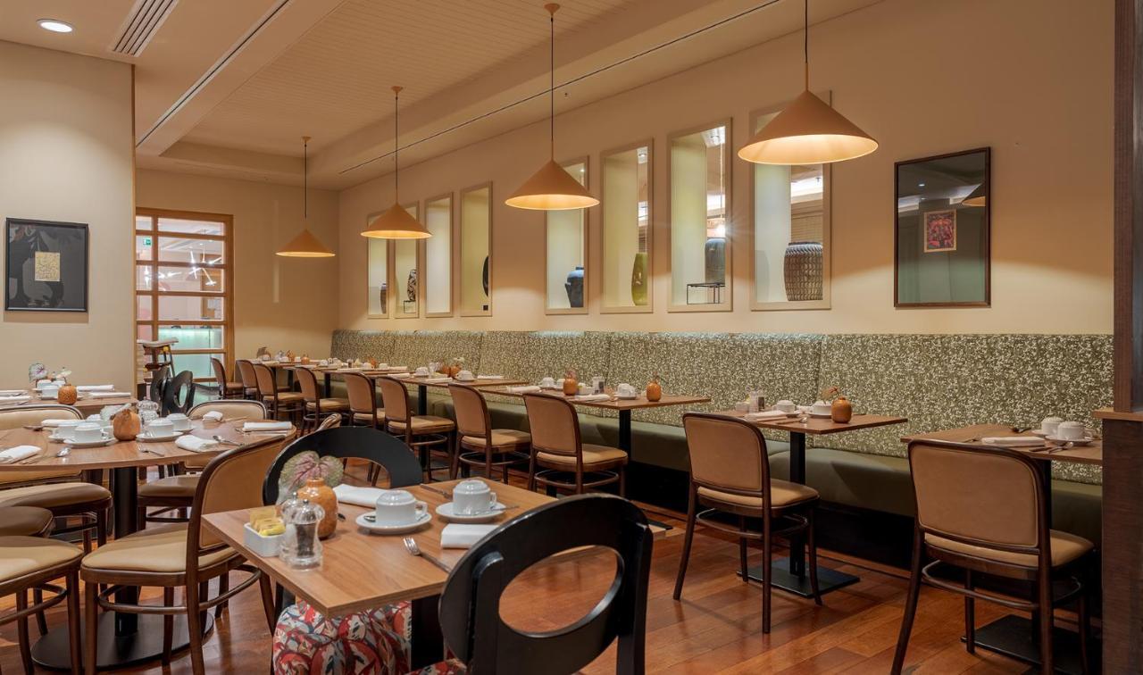 Pestana Chelsea Bridge Y Londres