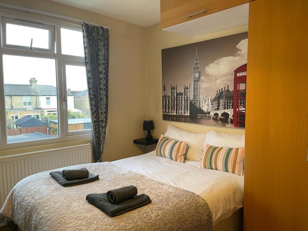Anazing 2 - North East - Chingford Apartamento Londres