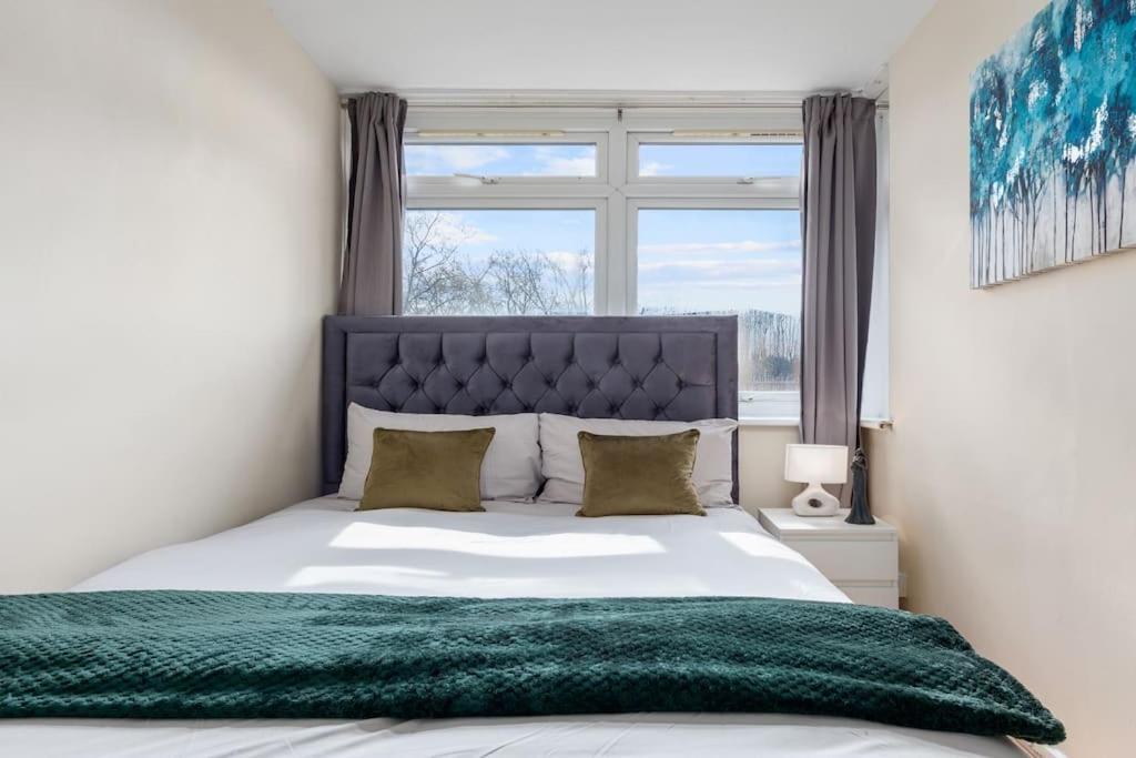 Apartment Hyde Park 4 Bedroom Superior *