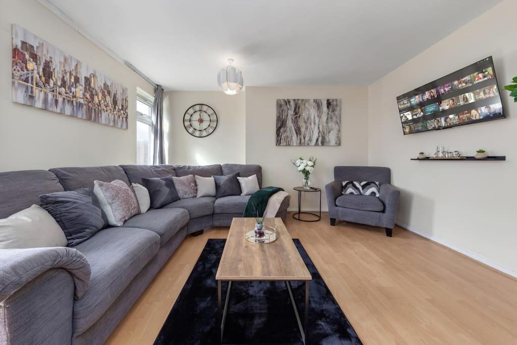 Apartment Hyde Park 4 Bedroom Superior London