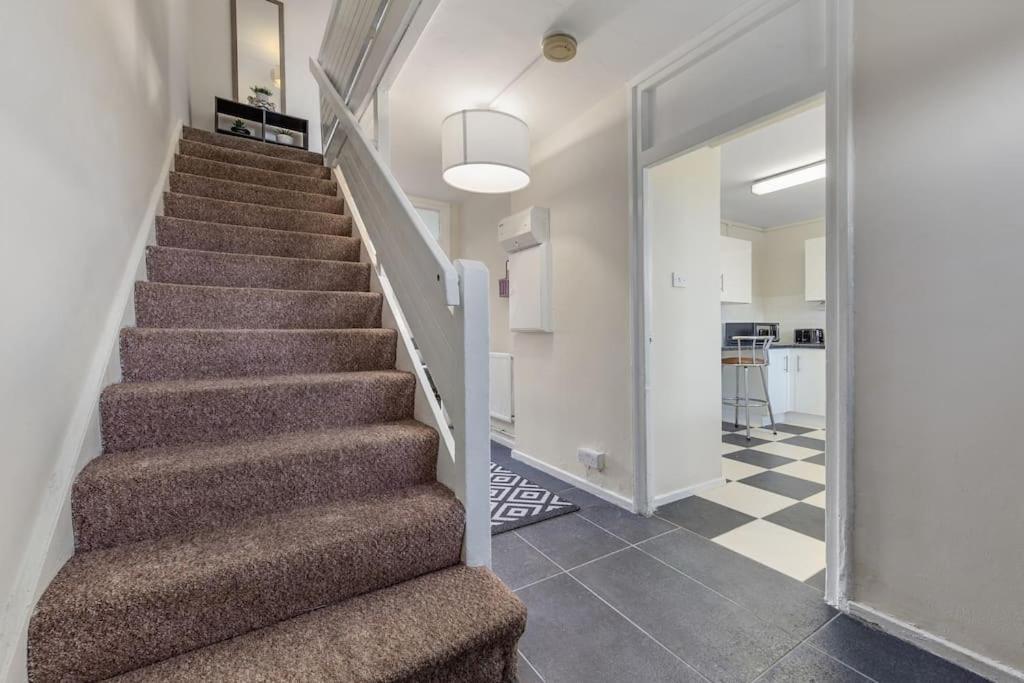 Apartment Hyde Park 4 Bedroom Superior *